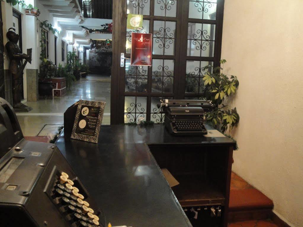 Casa Blanca Tequisquiapan Hotel Buitenkant foto